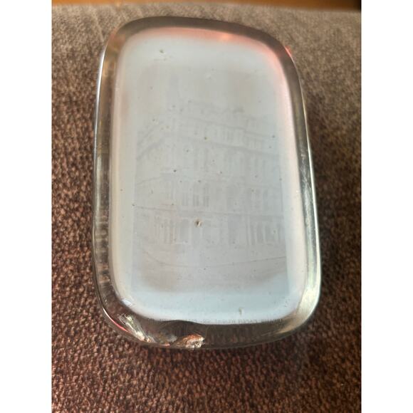 Boston Masonic Temple Heavy Glass Paperweight 1890s  Vintage FLAW Chip on Bottom - Picture 3 of 4